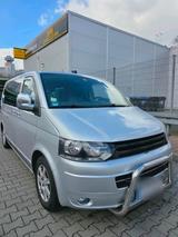 Volkswagen VW T5 MULTIVAN 1.9 TDI /AHK/7Sitze  Facelift - Volkswagen T5 Multivan mit Diesel-Antrieb: Kleinbus, 1.9