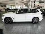 BMW X3 xDrive30d M-Sport Aut Nav LED AHK Pano Komfzg - BMW X3: Weiß