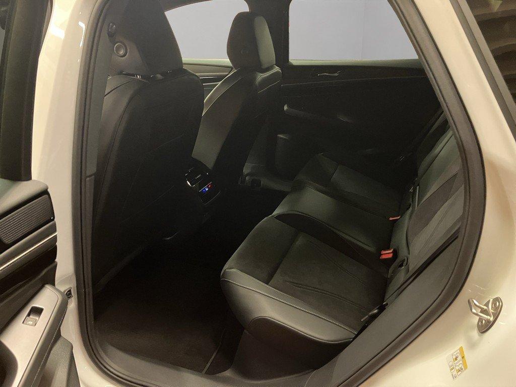 Volkswagen ID.7 Tourer Pro 210 kW Matrix ACC 360° AHK Navi