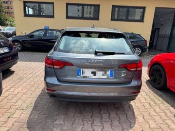 Audi A4 - 5