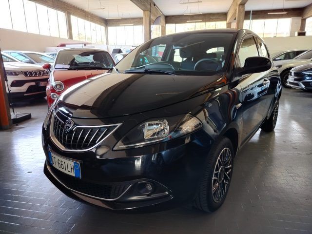 Другие LANCIA Ypsilon 1.0 FireFly Hybrid Platino MY24 P