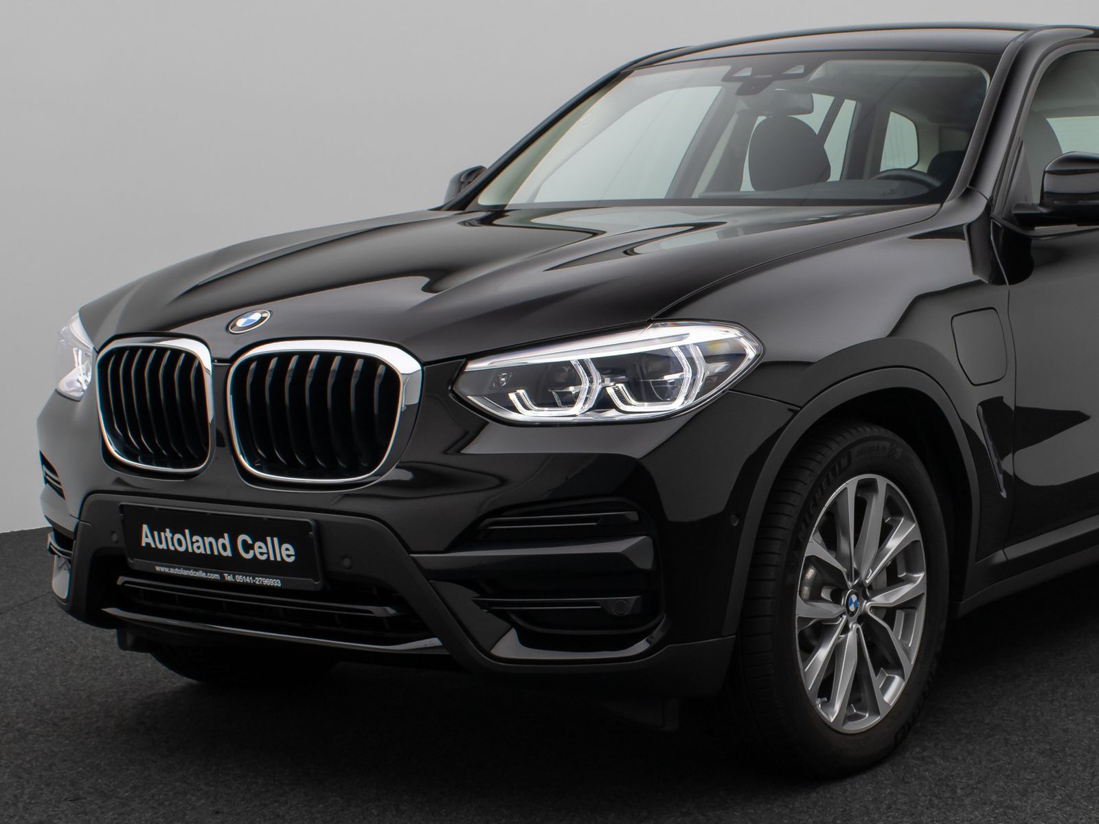 Fahrzeugabbildung BMW X3 xD30e Kamera DAB HiFi Lenkrhzg Komfort Alarm
