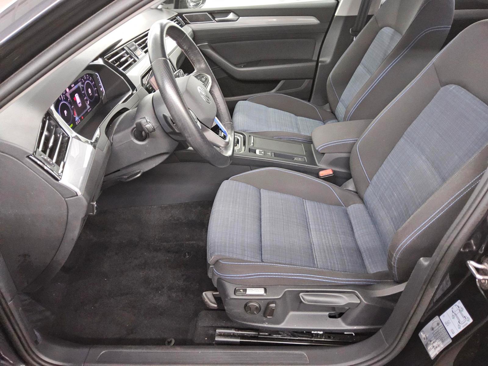 Volkswagen Passat Variant GTE 1.4 TSI Navi LED DC RFK
