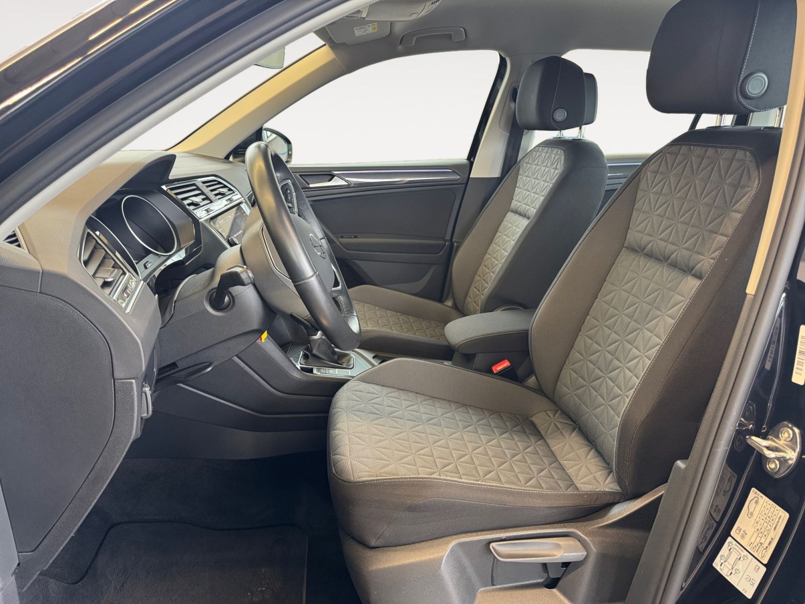 Volkswagen Tiguan - Bild 10