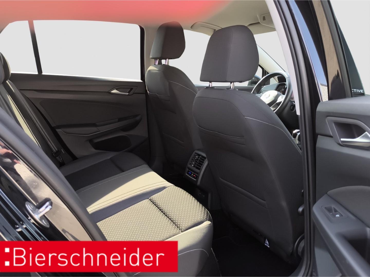 Volkswagen Golf 8 Lim. 1.5 TSI Active LED NAVI RFK, миниатюра 17
