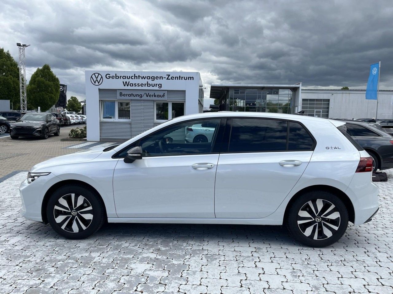 Volkswagen Golf VIII GOAL 2.0 TDI DSG (LEDPlus+NAVI+APP+AHK imagem 3