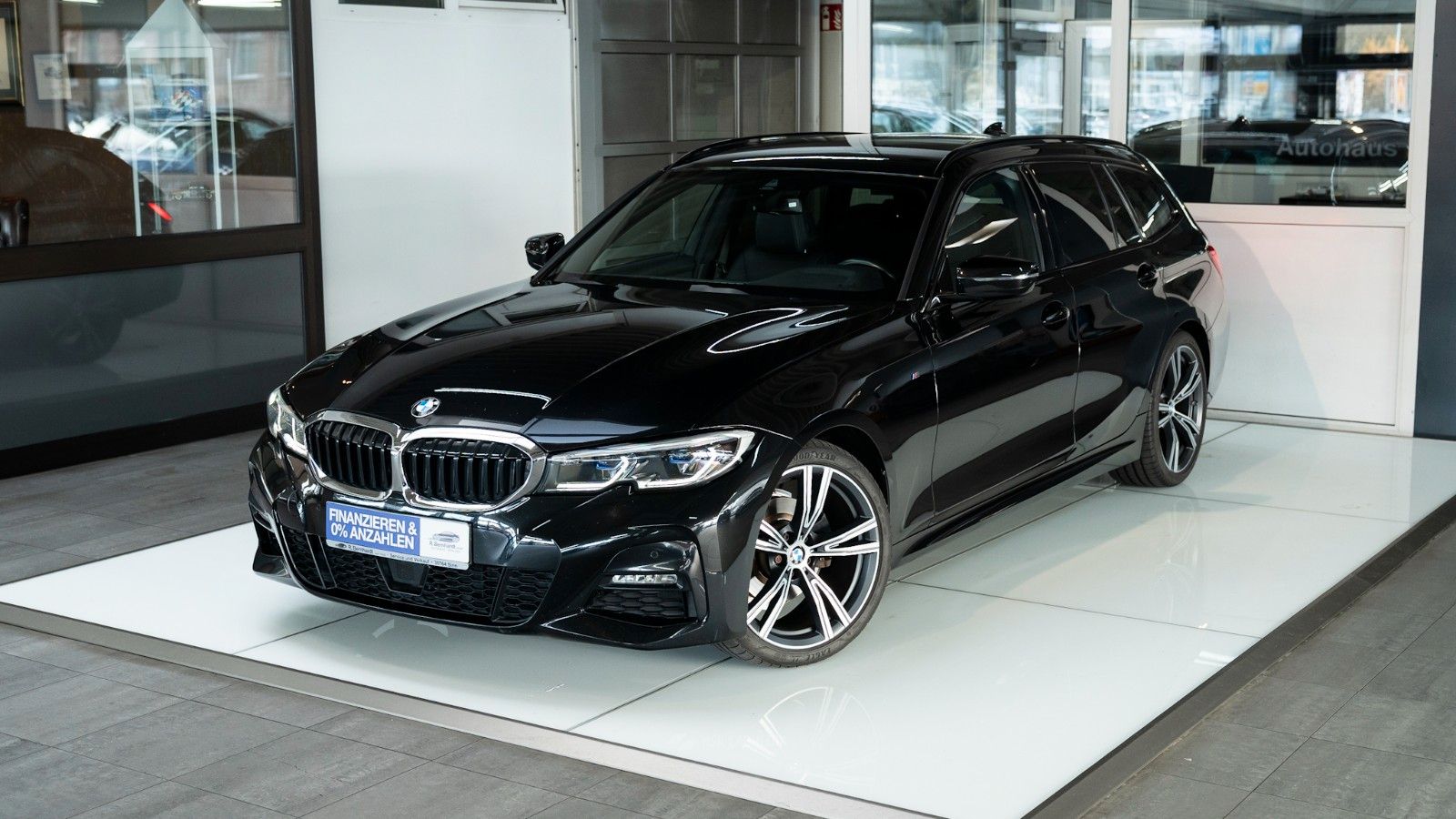 Gebrauchtwagen BMW 320 320d M Sport Individual Laser ACC AdaptiveFW in Herborn