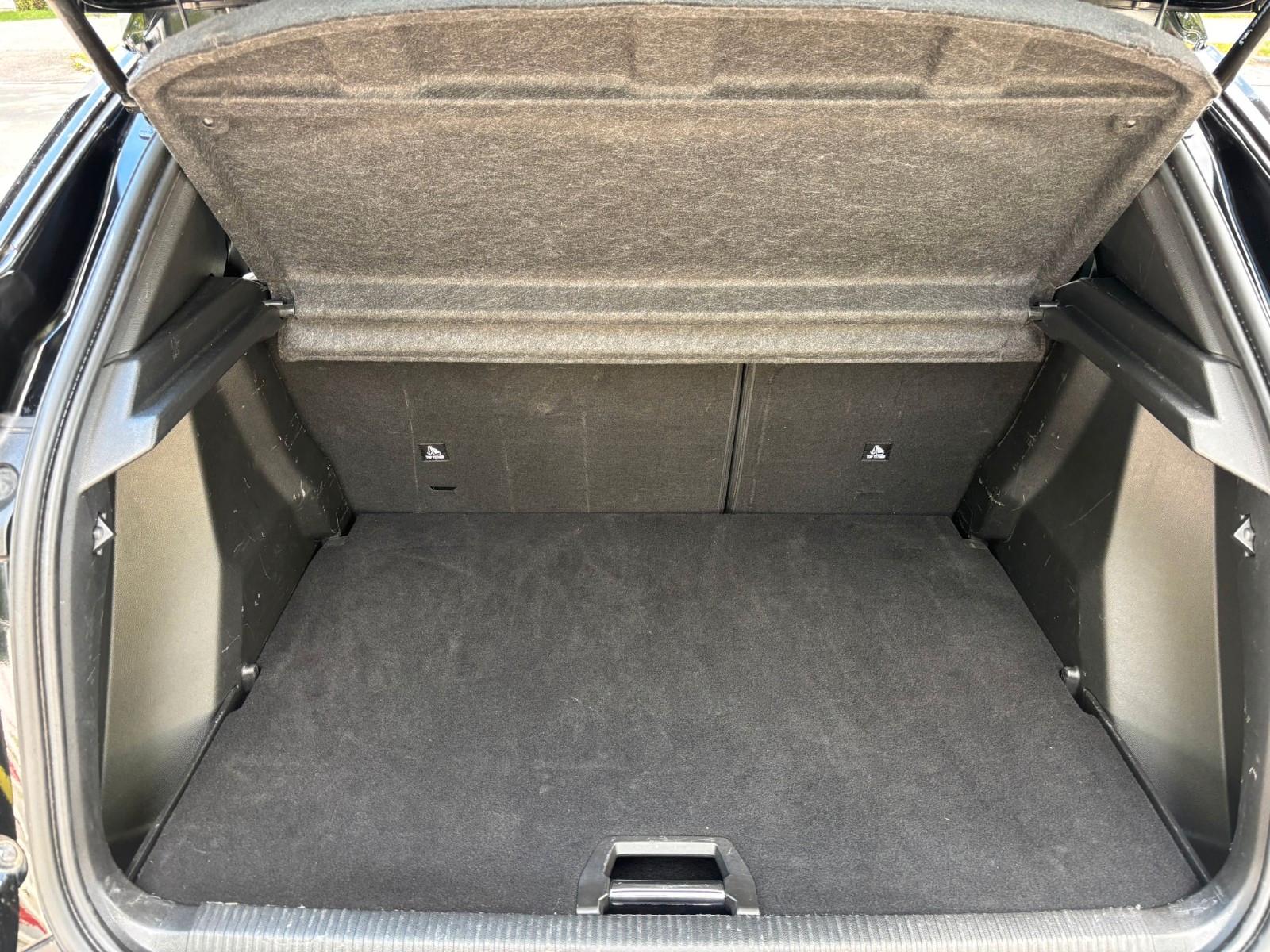 Peugeot 2008 GT  *TÜV*LED*360° KAMERA*
