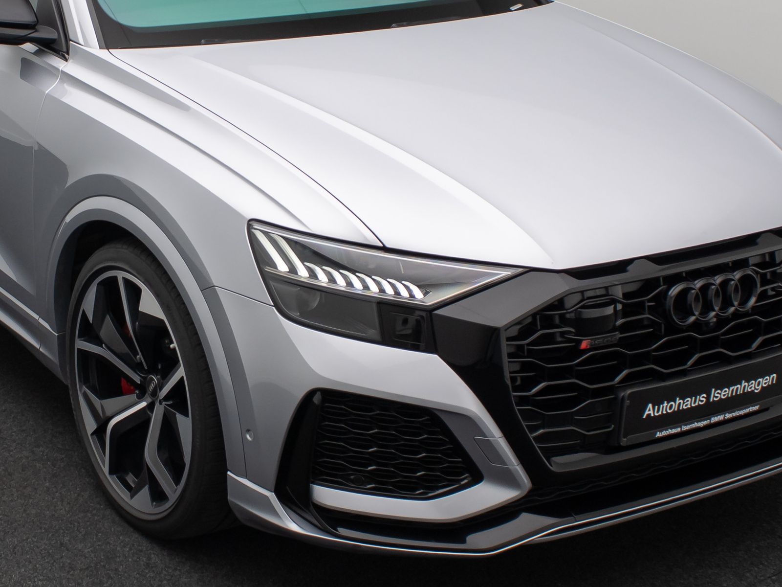 Fahrzeugabbildung Audi RSQ8 4.0 TFSI Panorama 360&deg; HUD B&O VOLL 23Zoll