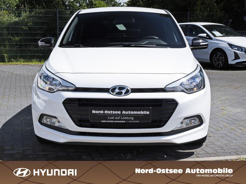 Hyundai i20 1.2 PASSION KLIMA SITZHEIZUNG ISOFIX