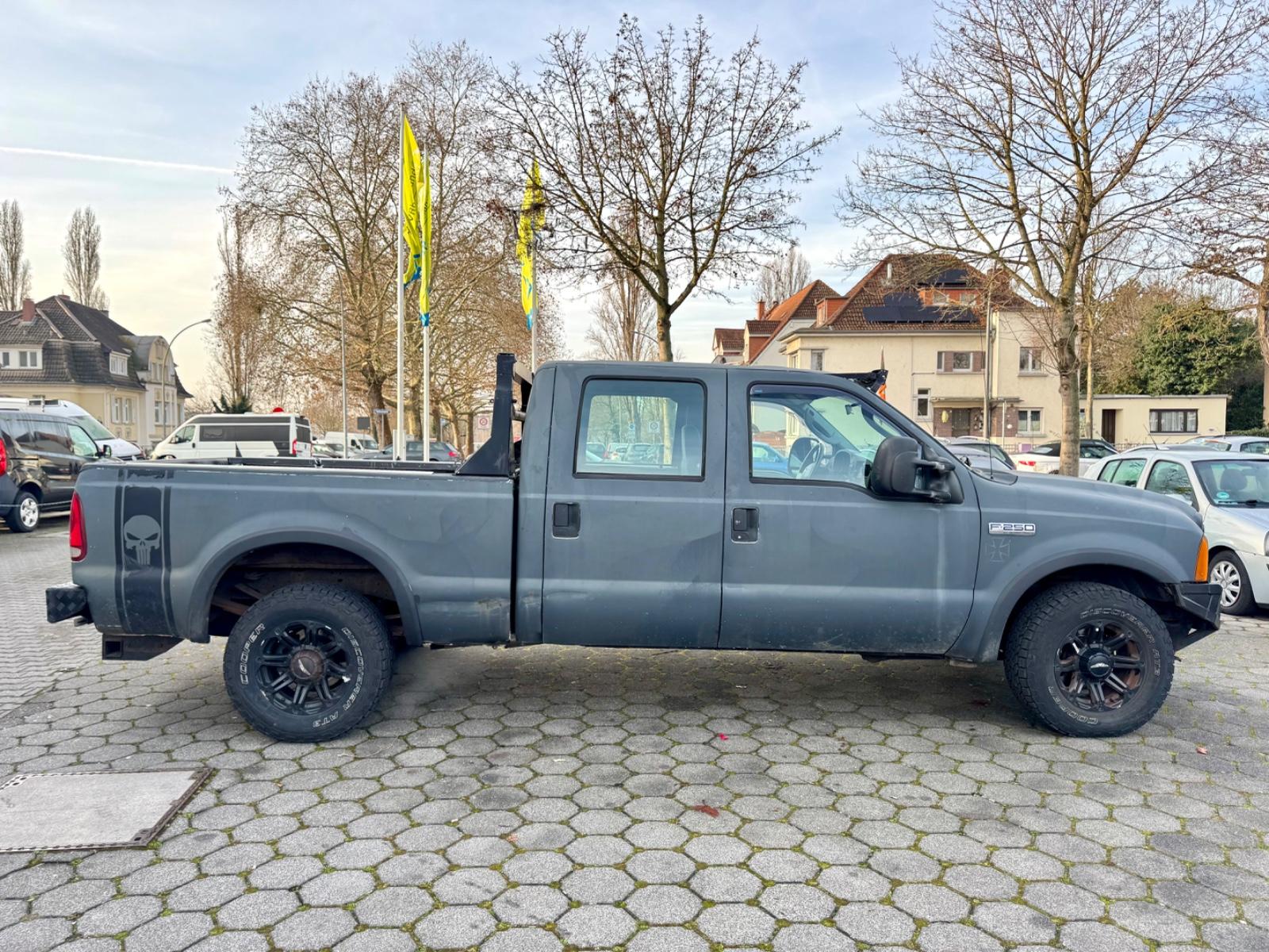 Ford F 250 XL Superduty 5,4V8 *LPG+AHK+LKW Zulassung*