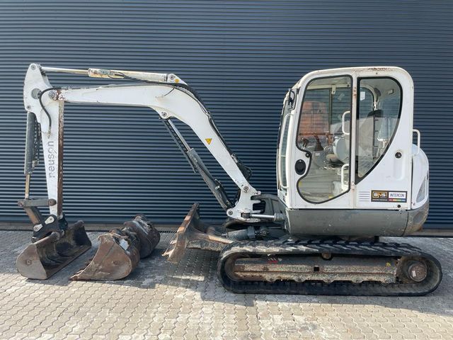 Neuson 6003 RD *Bj2006/6400h/Hammerltg./Schild/Sw*