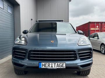 Porsche Cayenne - 2