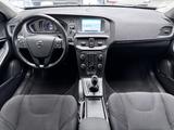 Volvo V40 KINETIC KLIMA+NAVI+EINPARKHILFE+TEMPOMAT+ALU - Volvo V40 mit Diesel-Antrieb