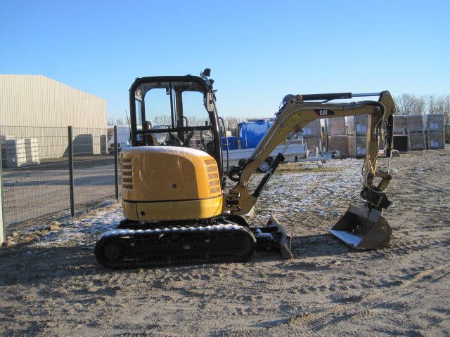 CAT 302,7 DCR