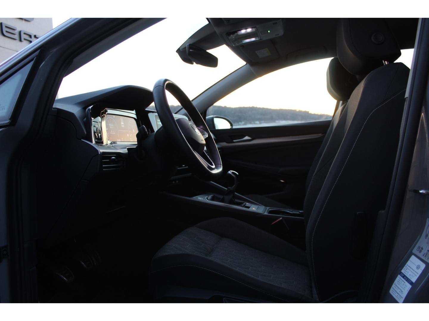 Volkswagen Golf 8 1.5 TSI Move KAMERA NAVI LED ACC SHZ GRA, миниатюра 9