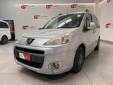 Peugeot Partner Tepee 1.6 HDi 75CV Access autoca - Peugeot Partner Tepee aus 2012