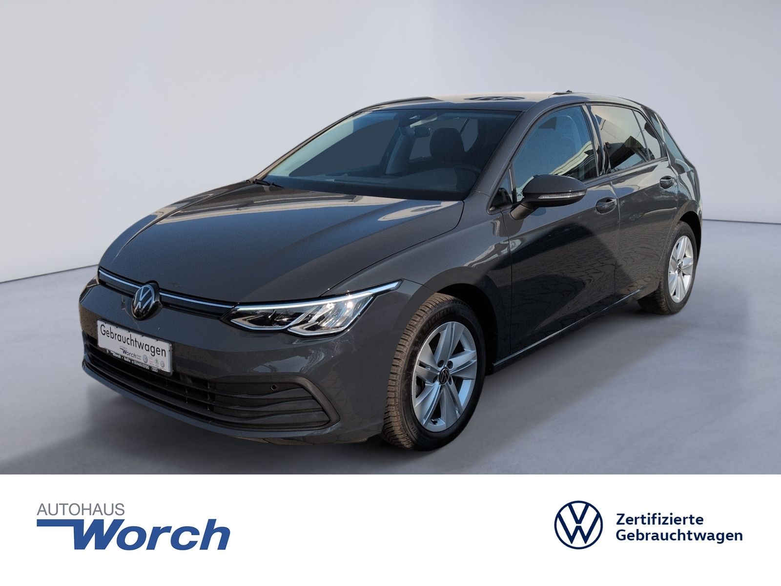 Golf VIII 1.0 eTSI DSG Life LED+ACC+APP+NAVI