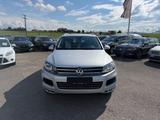 Volkswagen Touareg V6 TDI Leder LED Xenon Navi AHK Kamera - Volkswagen Touareg aus 2010: TDI
