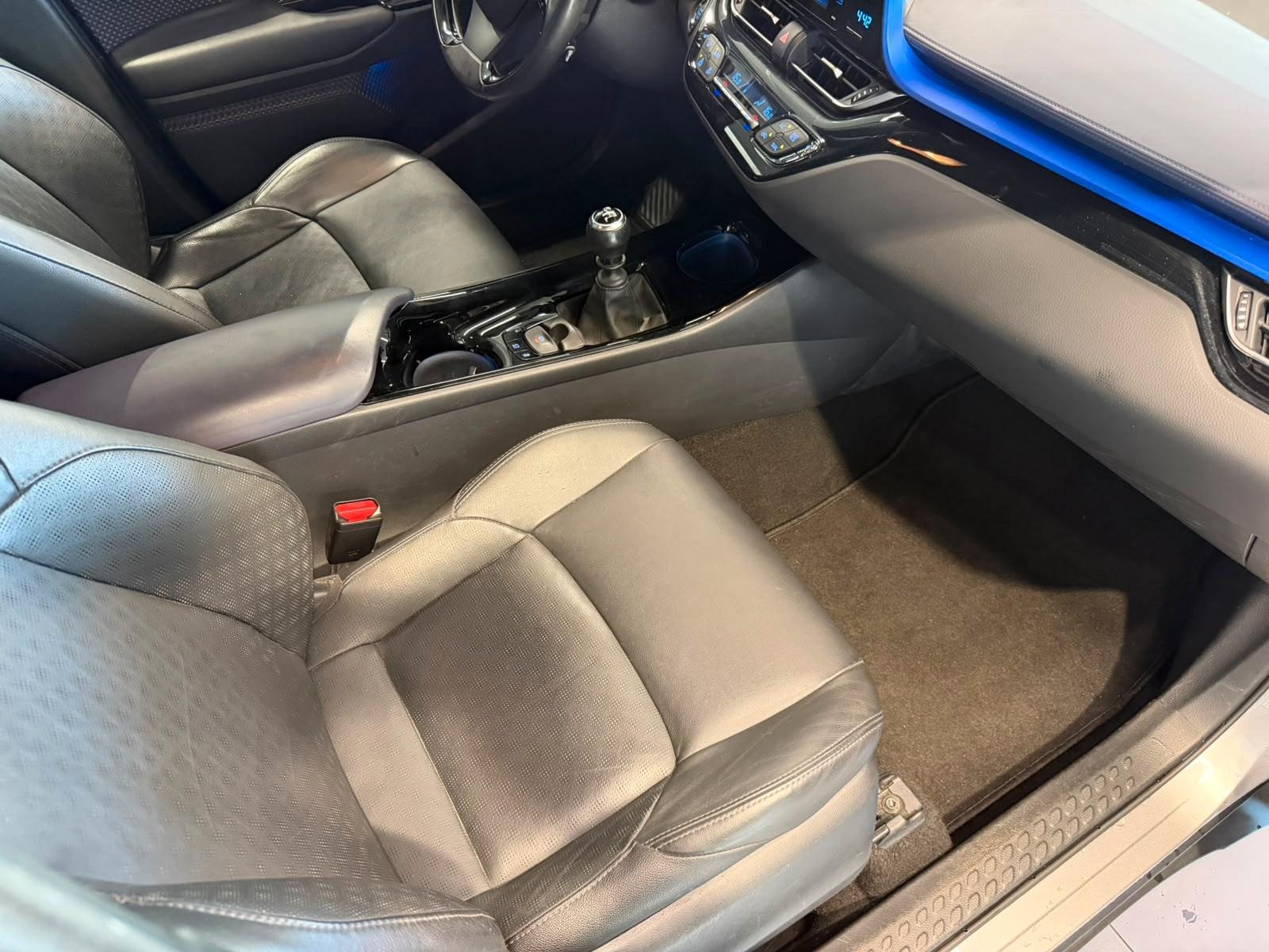 Toyota C-HR Style,Leder,