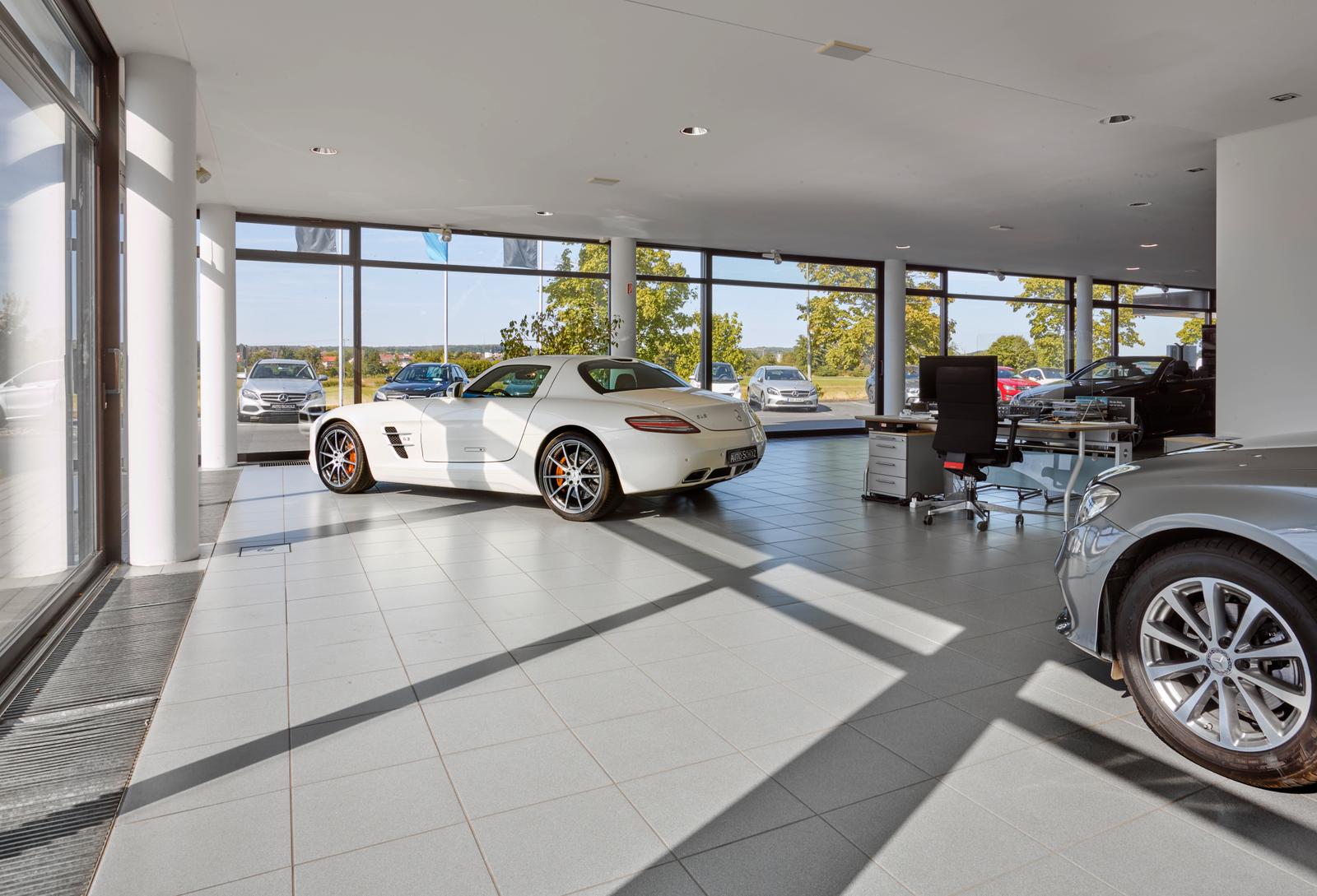showroom-image-main