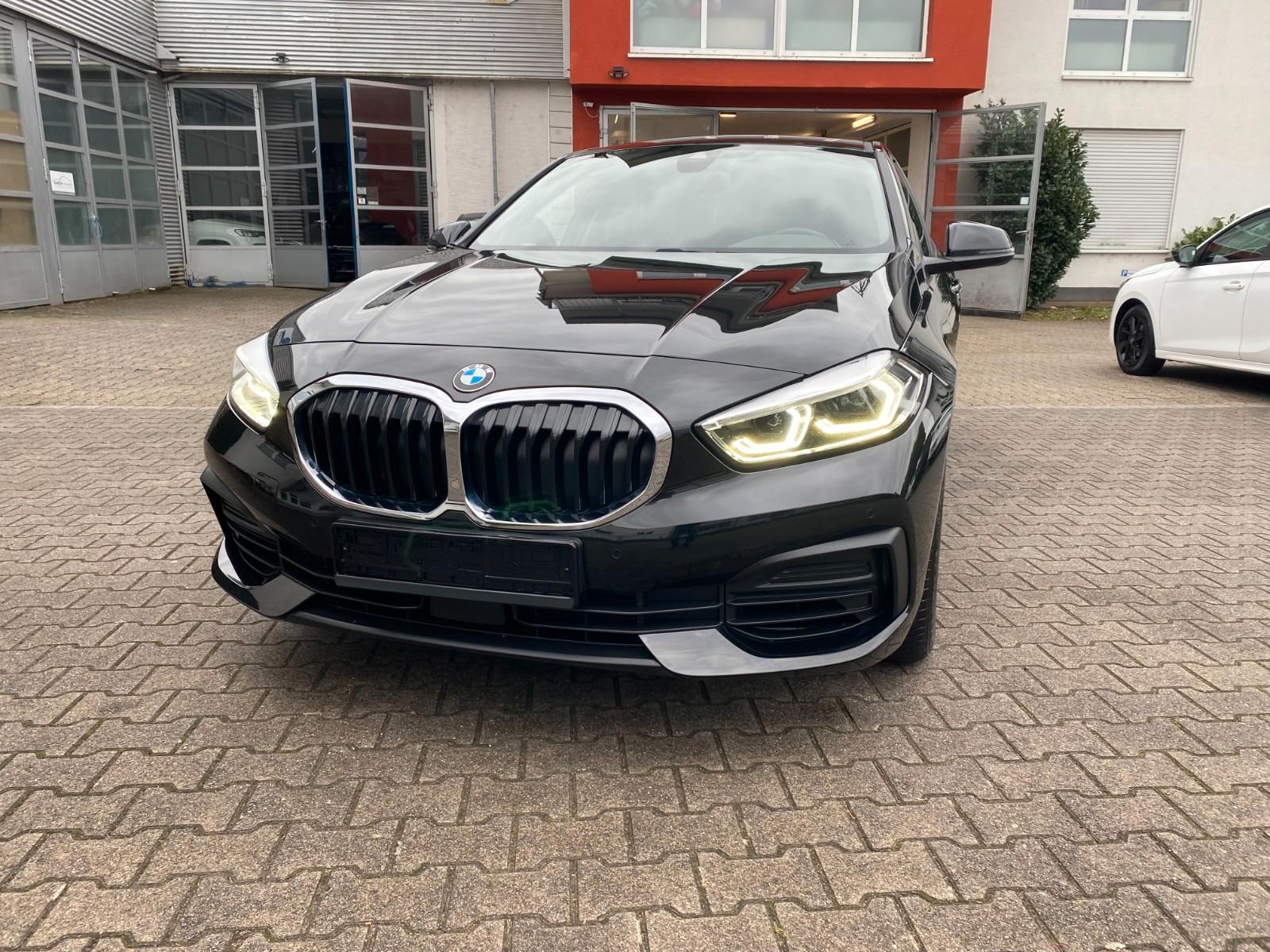 BMW 116 1 Limousine 116 i Advantage Navi LED