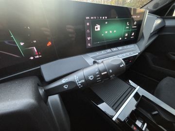 Bild 29 Opel Astra GSe AT8/NAVI/SHZ+LHZ/PDC VO+HI+360CAM