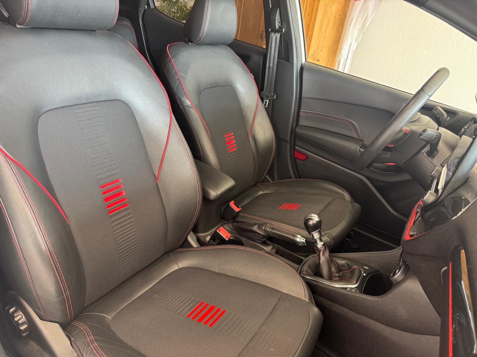 Fahrzeugabbildung Ford Fiesta ST-Line/NAVI/KLIMA/KAMERA/BANG&OLUFSEN