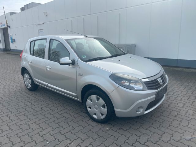 Dacia Sandero Basis/TÜV 07 2026/KLIMA/S-HEFT/