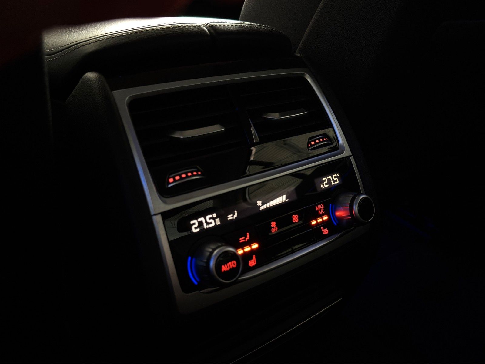 Fahrzeugabbildung BMW 730d 1.Hand /SoftClose/360°/Dig.Cock/4-Zonen