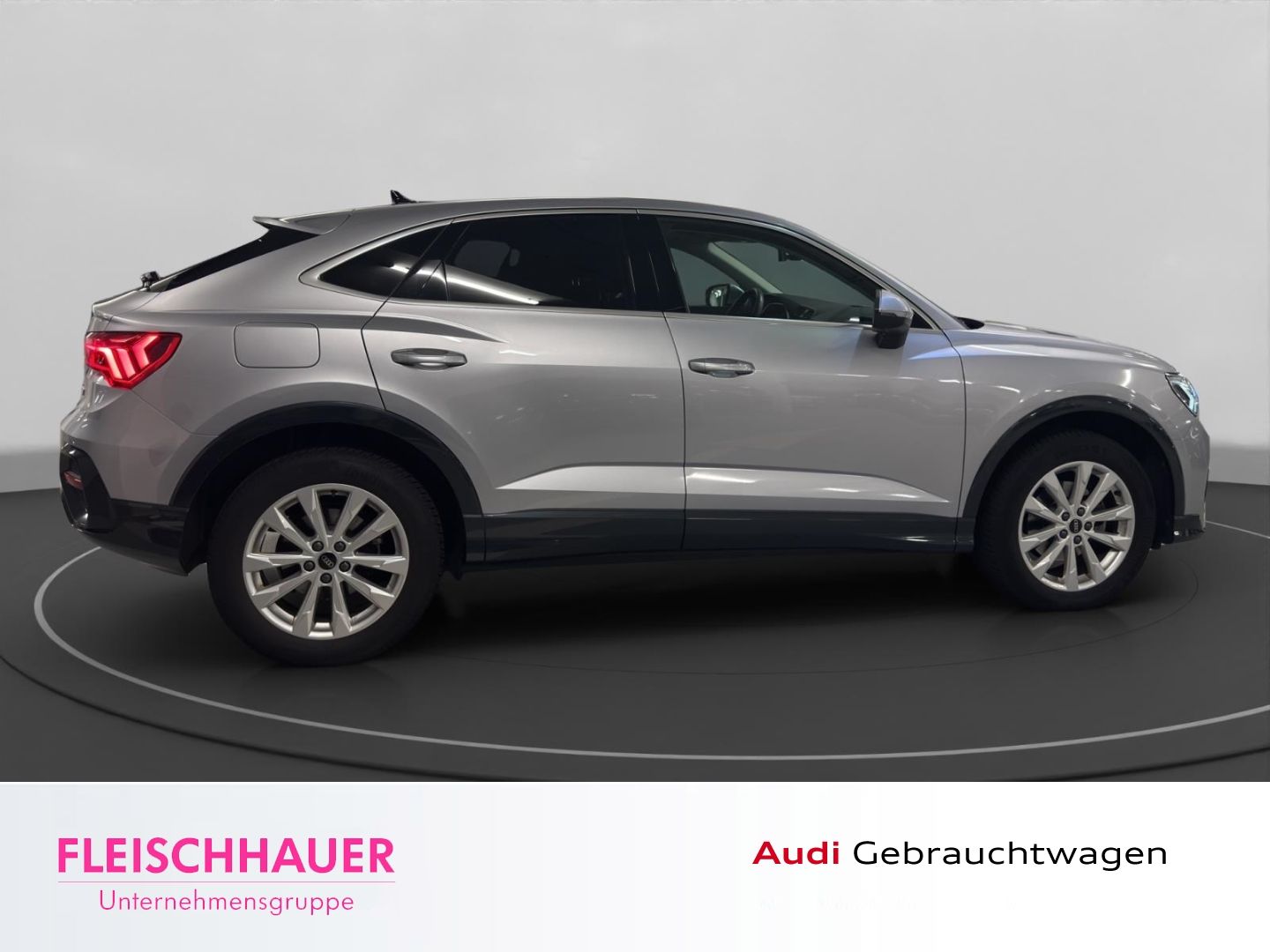 Audi Q3 Sportback 35 TFSI Navi+LED+Kamera+sound+18''+ foto 8