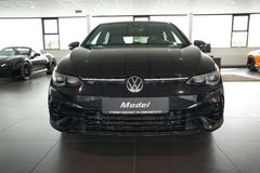 VW Golf R 4Motion | Matrix | Pano | DCC | 270 km/h VW Golf R 4Motion | Matrix | Pano | DCC | 270 km/h