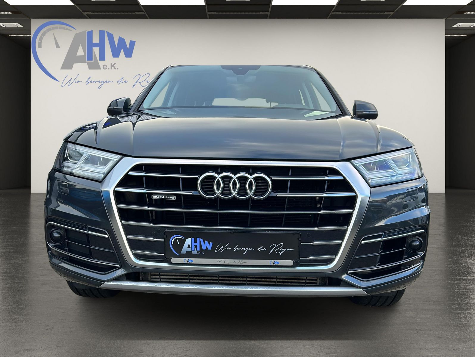 Fahrzeugabbildung Audi Q5 45 TDI quattro design