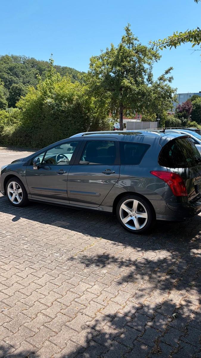 Peugeot 308 2008 — photo 6