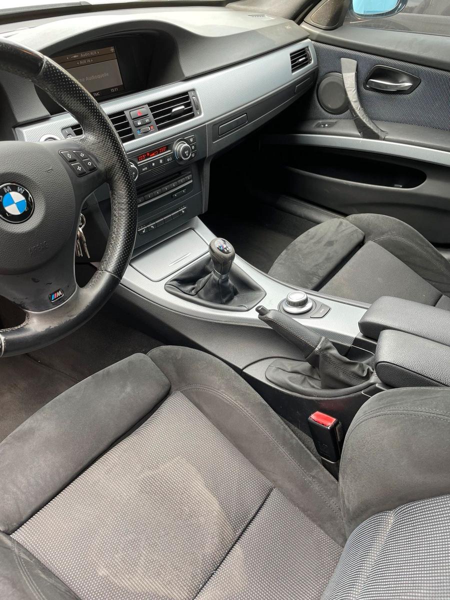 BMW 325 2008 — photo 5