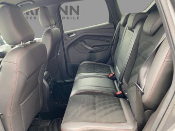 Ford Kuga - 9