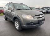 Chevrolet Captiva 2.4 LS 2WD - graue Chevrolet Captiva