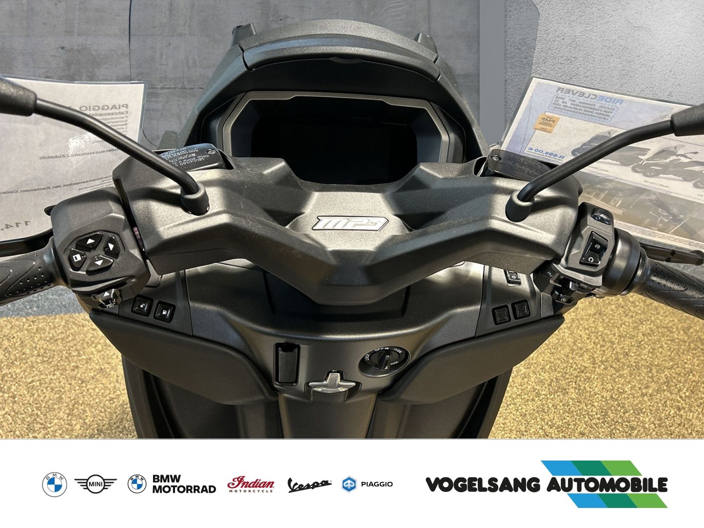 Fahrzeugabbildung Piaggio MP3 400 HPE Sport, TFT-Display, Keyless Ride, Vo