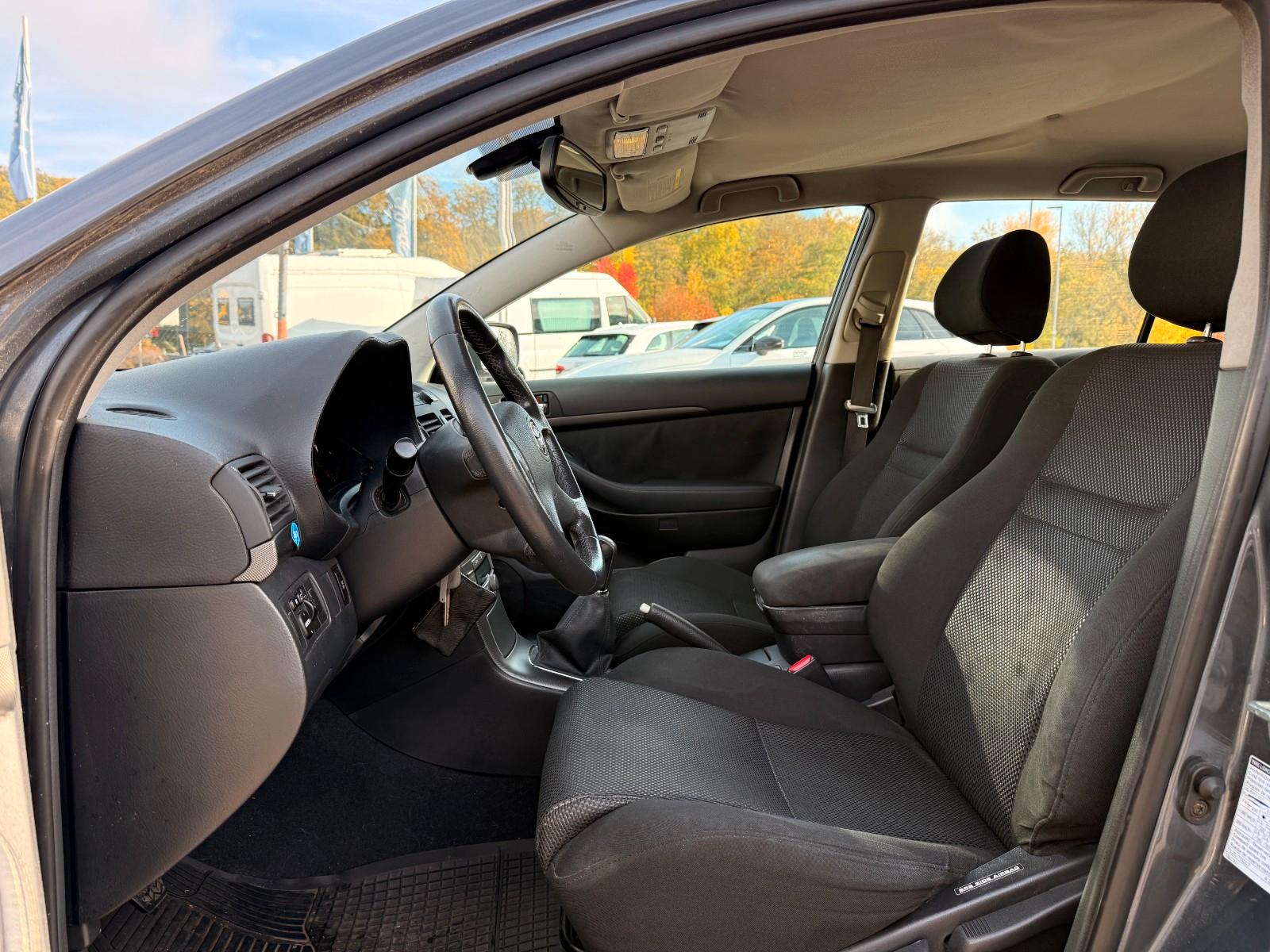 Toyota Avensis 2006 — photo 9