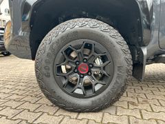 TOYOTA MY25 Tacoma TRD Pro