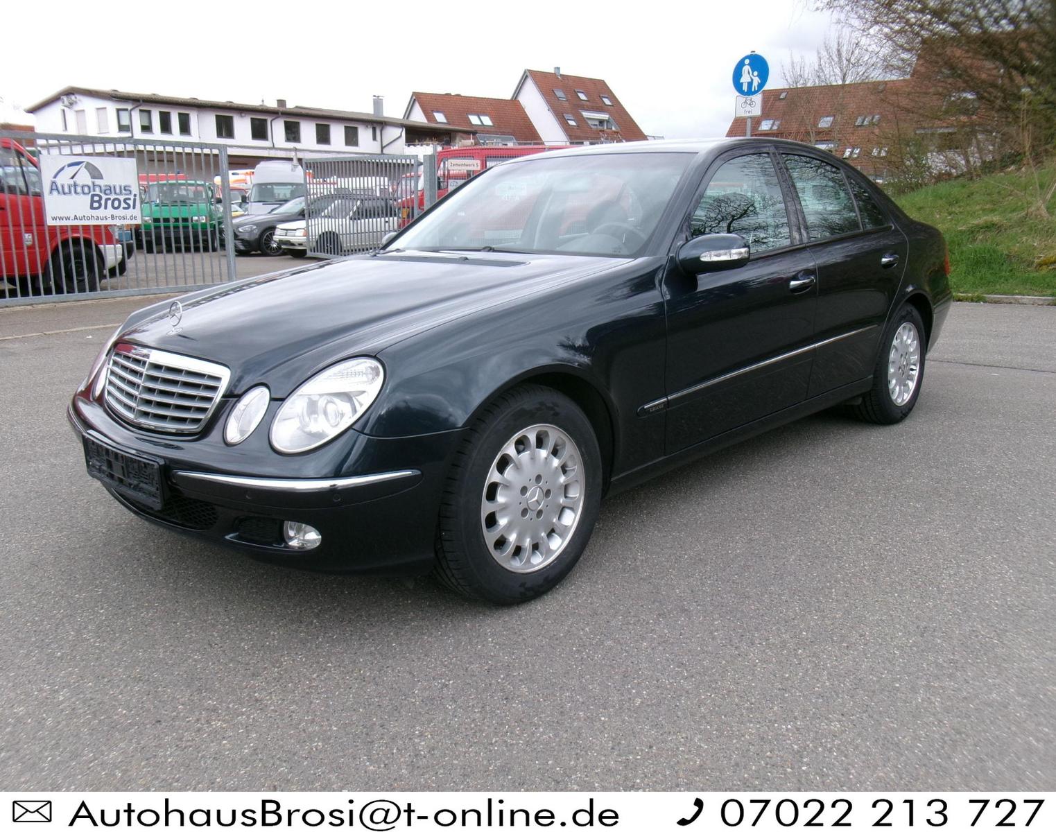 Mercedes-Benz E 240 ELEGANCE 1. Hand * nur 98 tkm * Garantie *