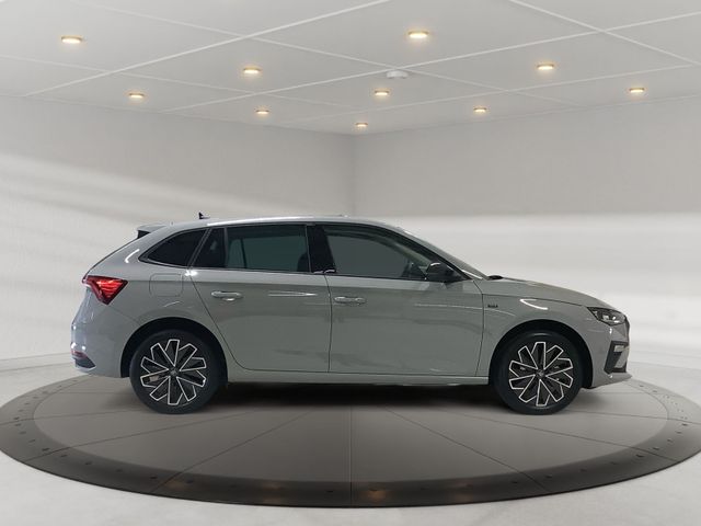 Scala Tour 85 kW DSG NAVI ALU S-HZG KAMERA LED