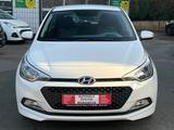 Hyundai i20 Go*TÜV*INS* - Hyundai i20 Go mit Benzin-Antrieb