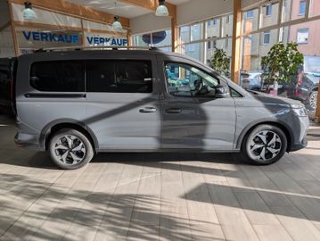 Ford Tourneo Connect Active