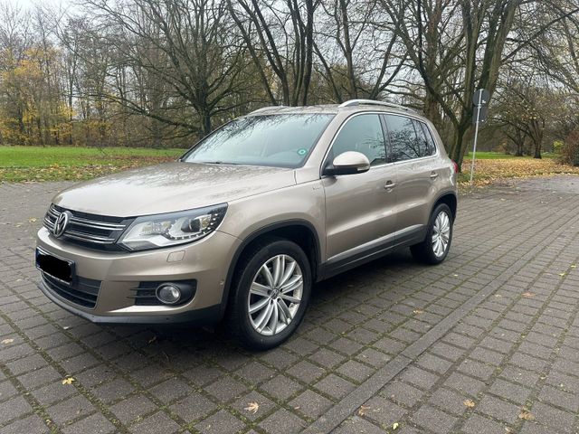 Volkswagen VW Tiguan Life Sport&Style 2.0 TDI DSG 4.M...