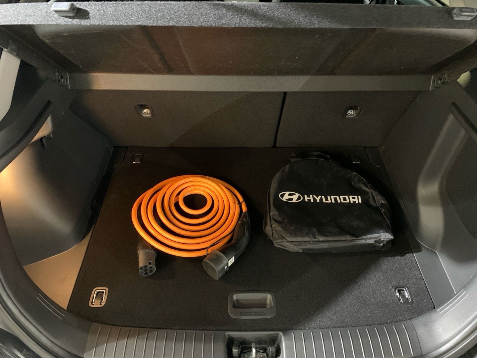 Fahrzeugabbildung Hyundai KONA Trend Elektro 11 kW OBC Navi 1Hd
