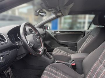 Volkswagen Golf VI Cabriolet GTI