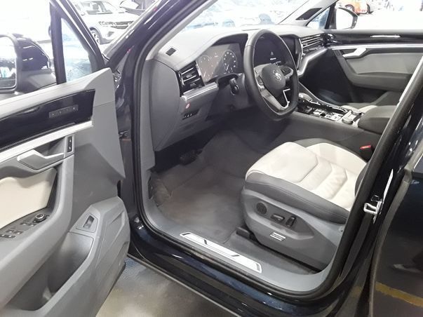 Volkswagen Touareg - Bild 6