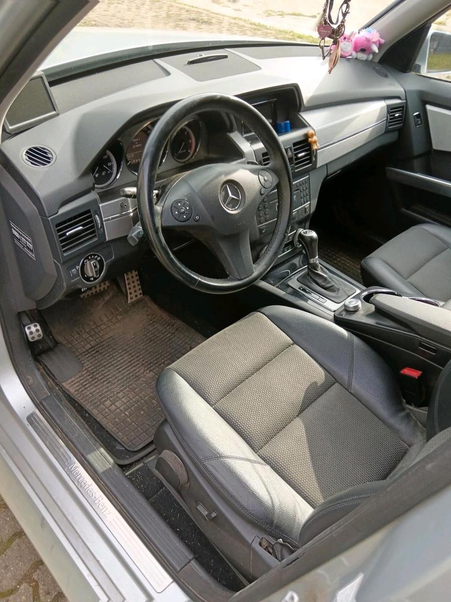 Mercedes-Benz GLK220 2009 — photo 9