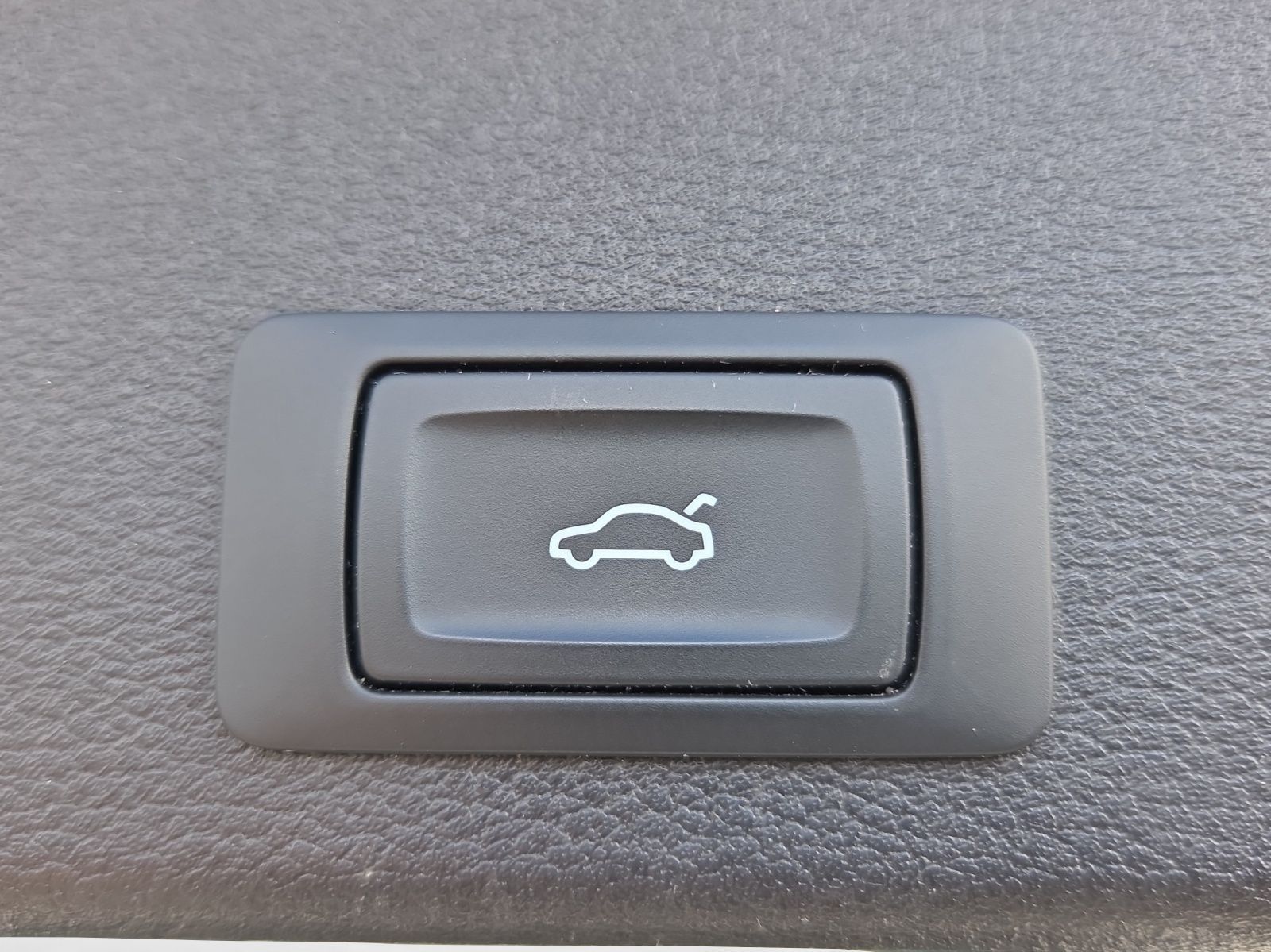 Audi A4 - Bild 12